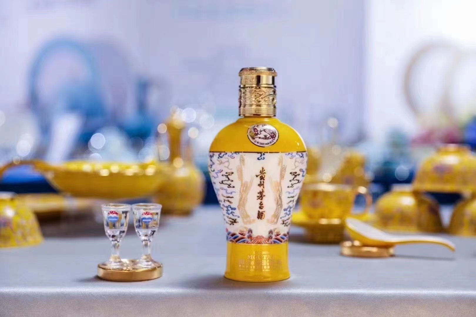 石鼓潍坊临朐五十年茅台回收价格哪里回收(附近上门回收茅台酒）?